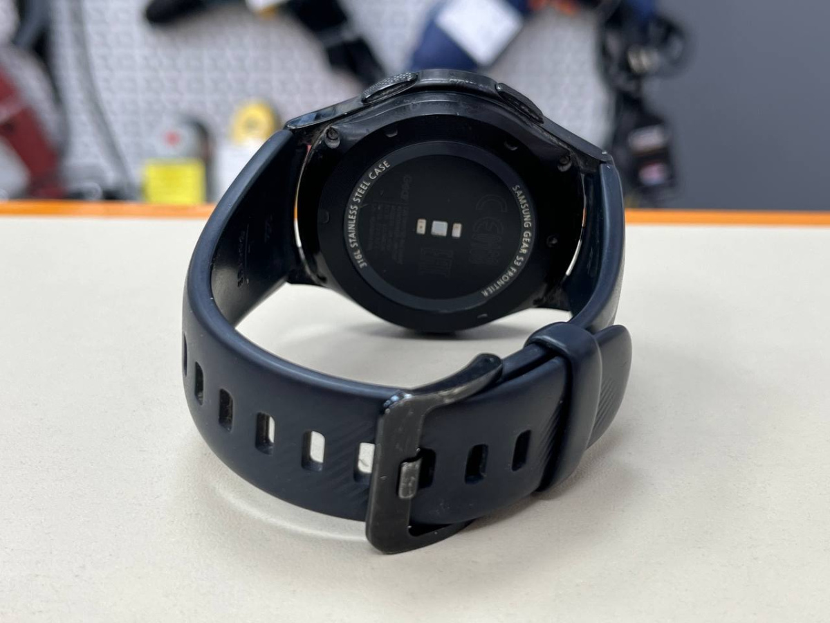 Смарт-часы Samsung Gear S3 Frointer
