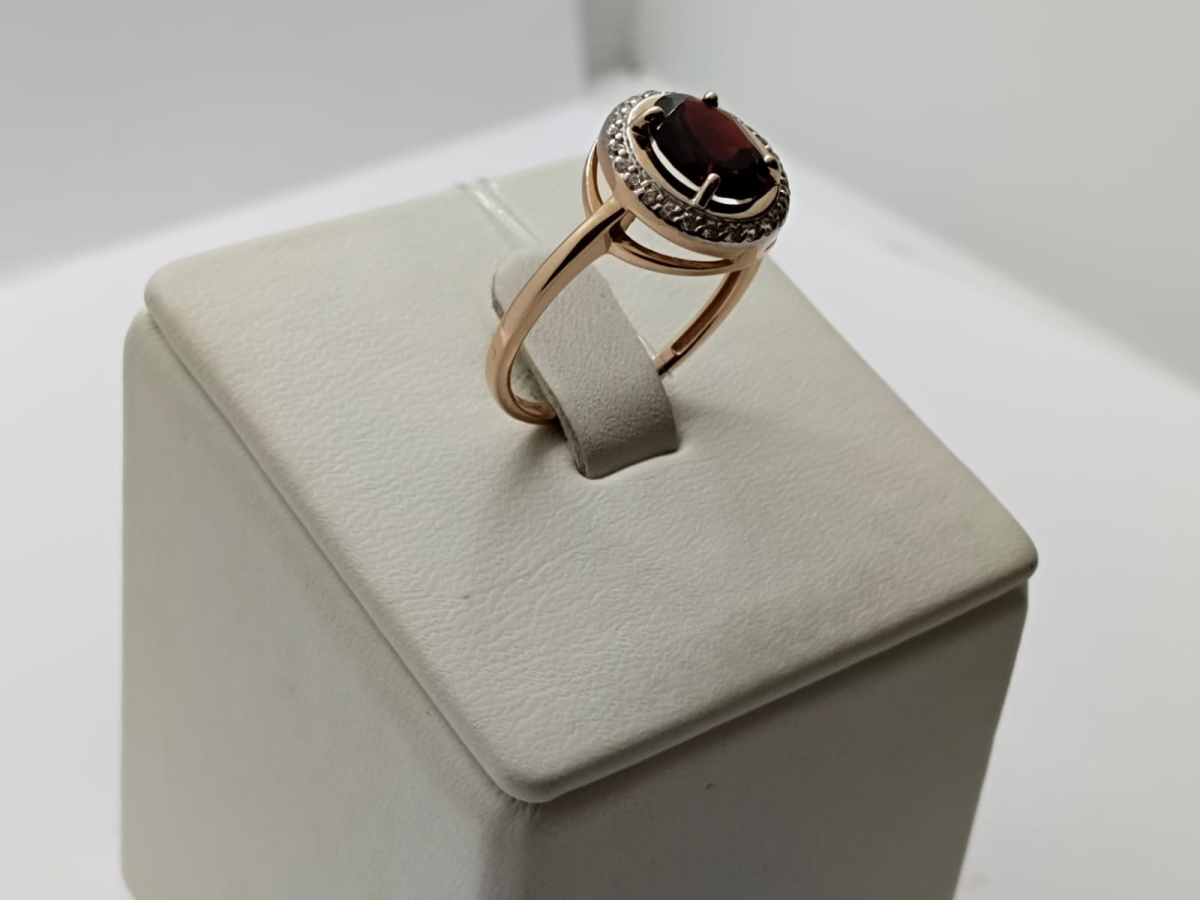 КОЛЬЦО ГРАНАТ с камнями (Au 585)