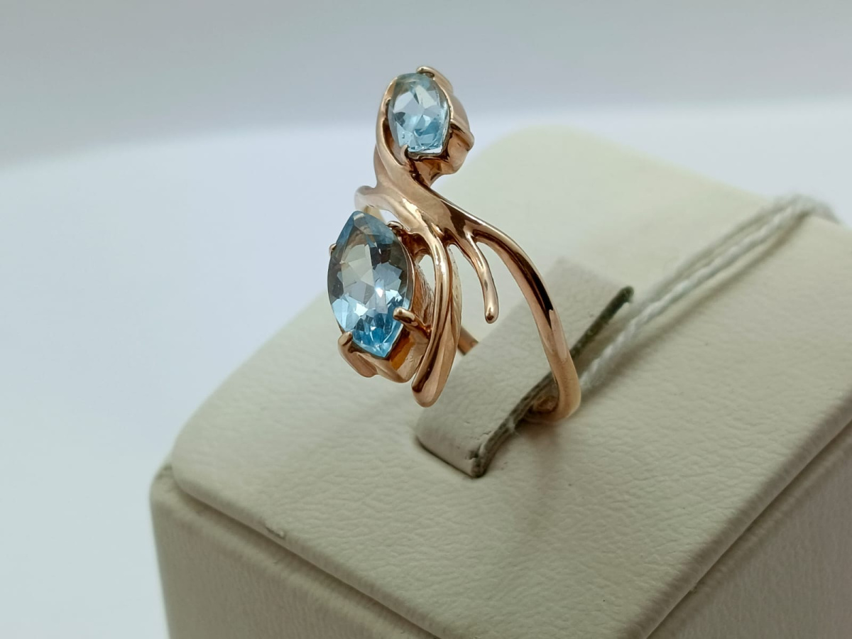 КОЛЬЦО С КАМНЯМИ (Au 585)